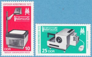 DDR 1972 M1782-3** diaprojektor m.m. 2 kpl