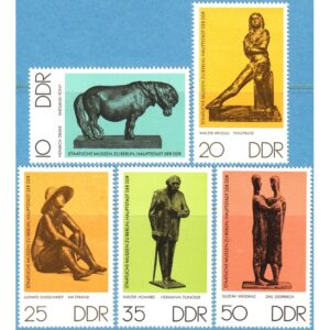 DDR 1976 M2141-5** bronsskulpturer på museum i Berlin 5 kpl